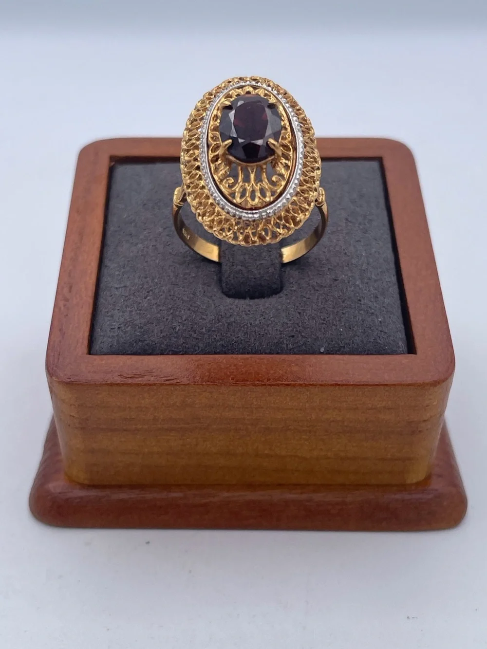 Mid-century Vintage 18K Yellow Gold Red Tourmaline Filigree Cocktail Ring Size8